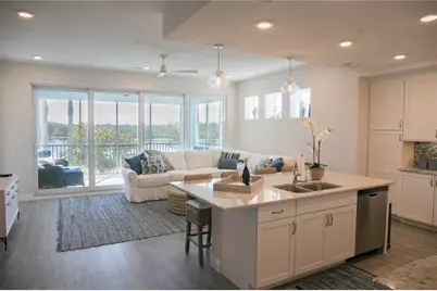 387 Aruba Circle #103, Bradenton, FL 34209 - Photo 4