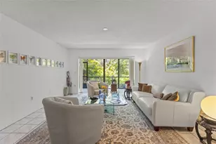 1623 Pelican Cove Rd, Sarasota, FL 34231 - Photo 12