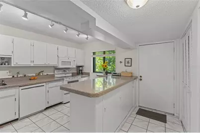 1623 Pelican Cove Road #122, Sarasota, FL 34231 - Photo 6
