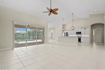7806 Drayton Circle, Bradenton, FL 34201 - Photo 8