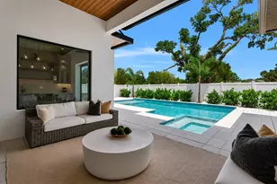 2121 Clematis Ct, Sarasota, FL 34239 - Photo 54