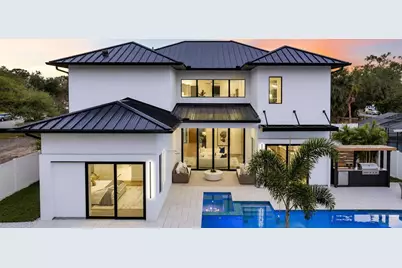 2121 Clematis Court, Sarasota, FL 34239 - Photo 4