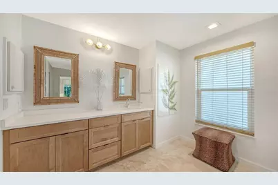 6988 Country Lakes Circle, Sarasota, FL 34243 - Photo 24