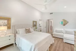 6988 Country Lakes Cir, Sarasota, FL 34243 - Photo 22