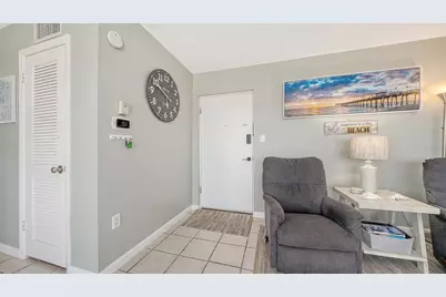 1255 Tarpon Center Drive #406, Venice, FL 34285 - Photo 8
