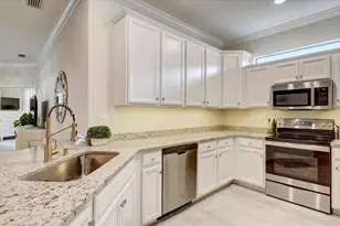 23972 Skyflower Ct, Venice, FL 34293 - Photo 10