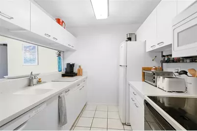 3634 59th Avenue W, Bradenton, FL 34210 - Photo 10