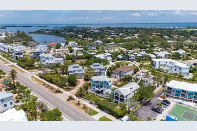 3040 Gulf Of Mexico Drive #3, Longboat Key, FL 34228 - Photo 10