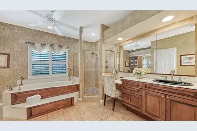 3040 Gulf Of Mexico Drive #3, Longboat Key, FL 34228 - Photo 44