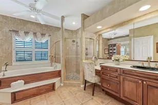 3040 Gulf of Mexico Dr, Longboat Key, FL 34228 - Photo 44