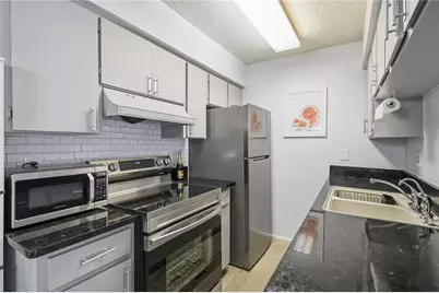 2715 72nd Street Court W, Bradenton, FL 34209 - Photo 12