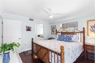9320 Clubside Cir, Sarasota, FL 34238 - Photo 16