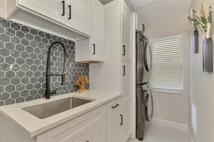 5261 Highbury Cir, Sarasota, FL 34238 - Photo 36