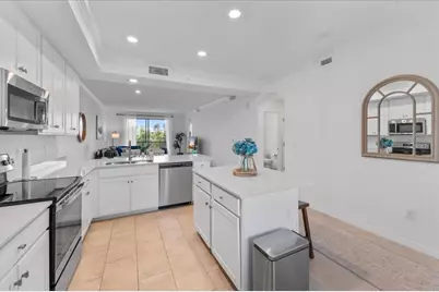18114 Gawthrop Drive #304, Bradenton, FL 34211 - Photo 4