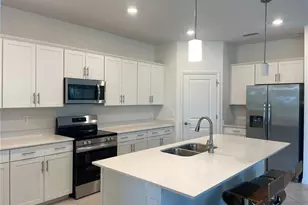 11141 Pinot Dr, Venice, FL 34293 - Photo 8