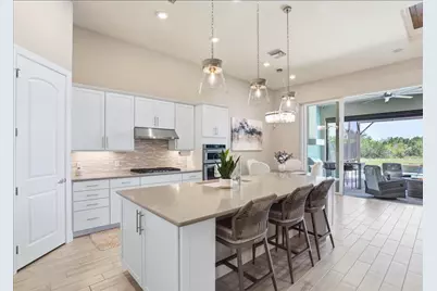 11717 Golden Bay Place, Lakewood Ranch, FL 34211 - Photo 12