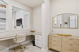 11717 Golden Bay Pl, Lakewood Ranch, FL 34211 - Photo 14