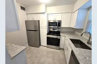 611 Gulf Drive N #C15, Bradenton Beach, FL 34217 - Photo 6