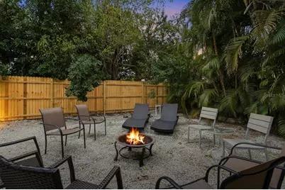 1638 Redwood Street #1, Sarasota, FL 34231 - Photo 12
