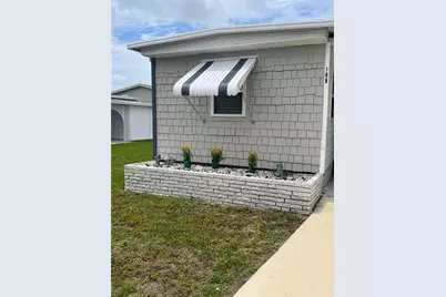 105 Del Rio Drive, Palmetto, FL 34221 - Photo 1