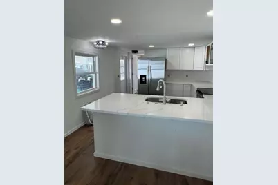 105 Del Rio Drive, Palmetto, FL 34221 - Photo 6