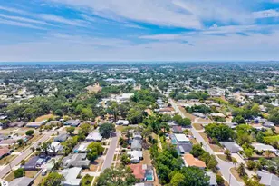 6533 Bowline Dr, Sarasota, FL 34231 - Photo 62