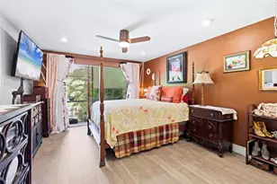 1650 Pine Tree Ln, Sarasota, FL 34236 - Photo 18