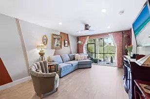 1650 Pine Tree Ln, Sarasota, FL 34236 - Photo 8