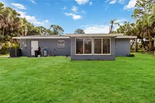 526 Conrad Rd, Venice, FL 34293 - Photo 26