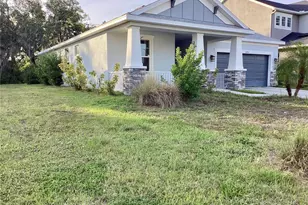 10705 Fieldstone Dr, Palmetto, FL 34221 - Photo 2