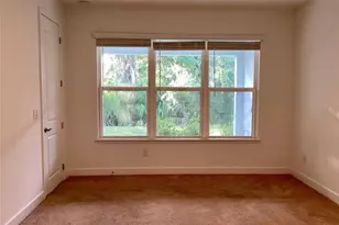 10705 Fieldstone Dr, Palmetto, FL 34221 - Photo 6