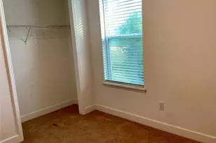 10705 Fieldstone Dr, Palmetto, FL 34221 - Photo 16