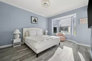 9611 Castle Point Dr, Sarasota, FL 34238 - Photo 4