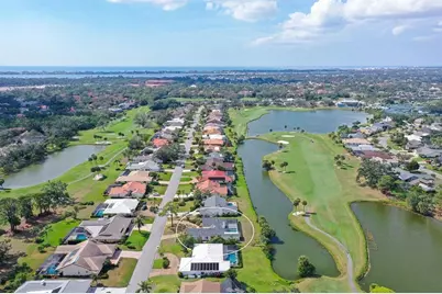 3837 Torrey Pines Boulevard, Sarasota, FL 34238 - Photo 44