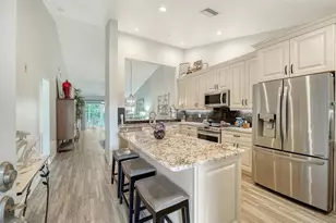 8750 Olde Hickory Ave, Sarasota, FL 34238 - Photo 2