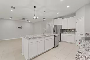 12423 Nantahala Run, Parrish, FL 34219 - Photo 10