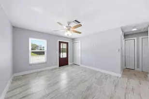 10121 46th Ave W, Bradenton, FL 34210 - Photo 6