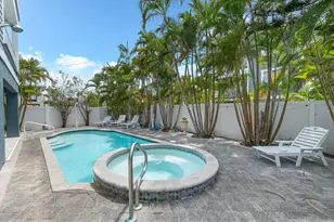 2300 Avenue B, Bradenton Beach, FL 34217 - Photo 38