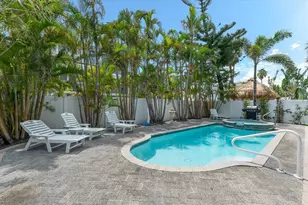 2300 Avenue B, Bradenton Beach, FL 34217 - Photo 40