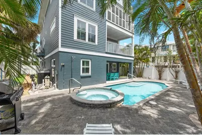 2300 Avenue B, Bradenton Beach, FL 34217 - Photo 34