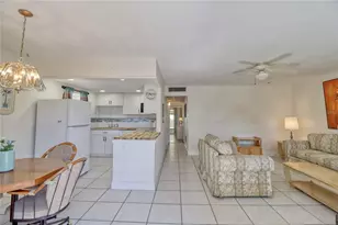 101 Cambridge Trail, Sun City Center, FL 33573 - Photo 2