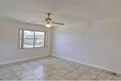 302 Canton Court #59, Sun City Center, FL 33573 - Photo 4