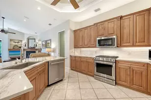 8923 Bloomfield Blvd, Sarasota, FL 34238 - Photo 18
