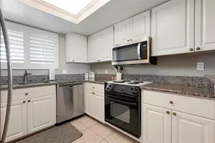 711 Manatee Ave, Holmes Beach, FL 34217 - Photo 10