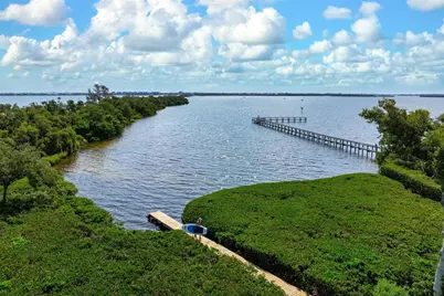 711 Manatee Avenue, Holmes Beach, FL 34217 - Photo 26