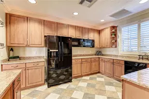 6482 Water Crest Way, Lakewood Ranch, FL 34202 - Photo 16