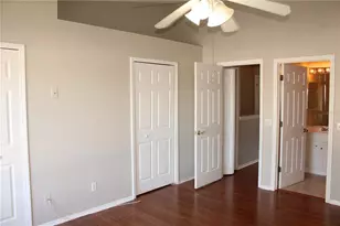 5016 Misty Canal Pl, Bradenton, FL 34203 - Photo 10