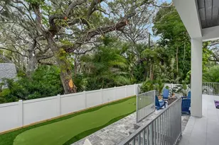 1537 Siesta Dr, Sarasota, FL 34239 - Photo 78