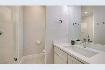 1537 Siesta Drive, Sarasota, FL 34239 - Photo 60