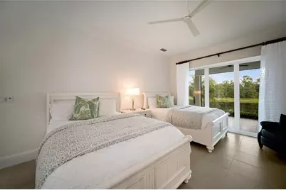 19433 Newlane Place, Bradenton, FL 34202 - Photo 32